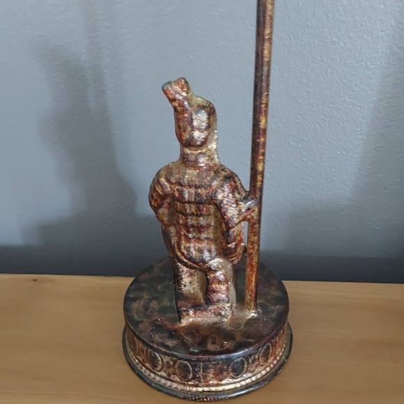 VINTAGE JAPANESE KNEELING SAMURAI WARRIOR - Picture 5 of 5